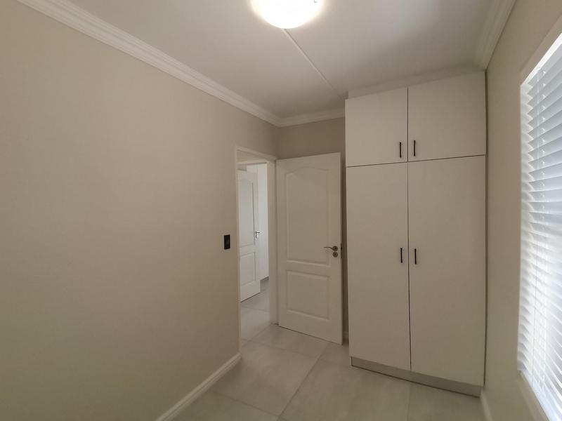 To Let 2 Bedroom Property for Rent in Bellville Western Cape